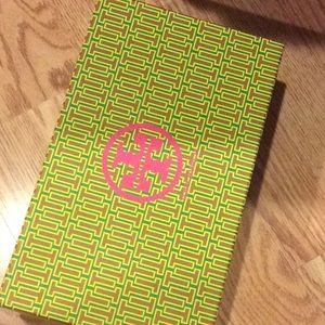 Tory Burch box